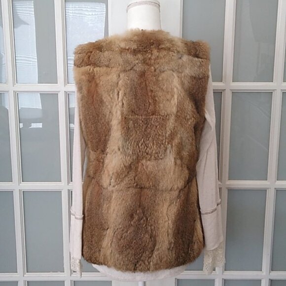LaRok Luxe 100% Rabbit Fur Vest - Picture 7 of 16